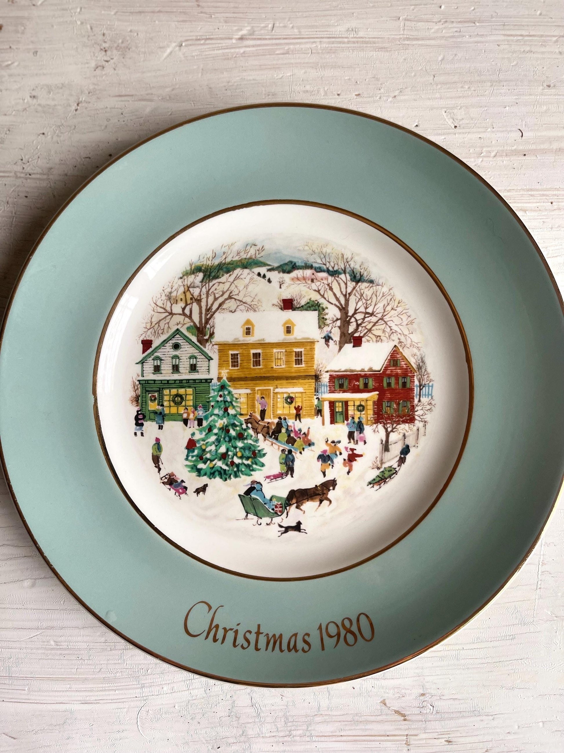 Avon 1980 Christmas Plate | Christmas Plate | Vintage Christmas Dishes | Christmas Plates | Avon Christmas Collector Plate | Collector Plate