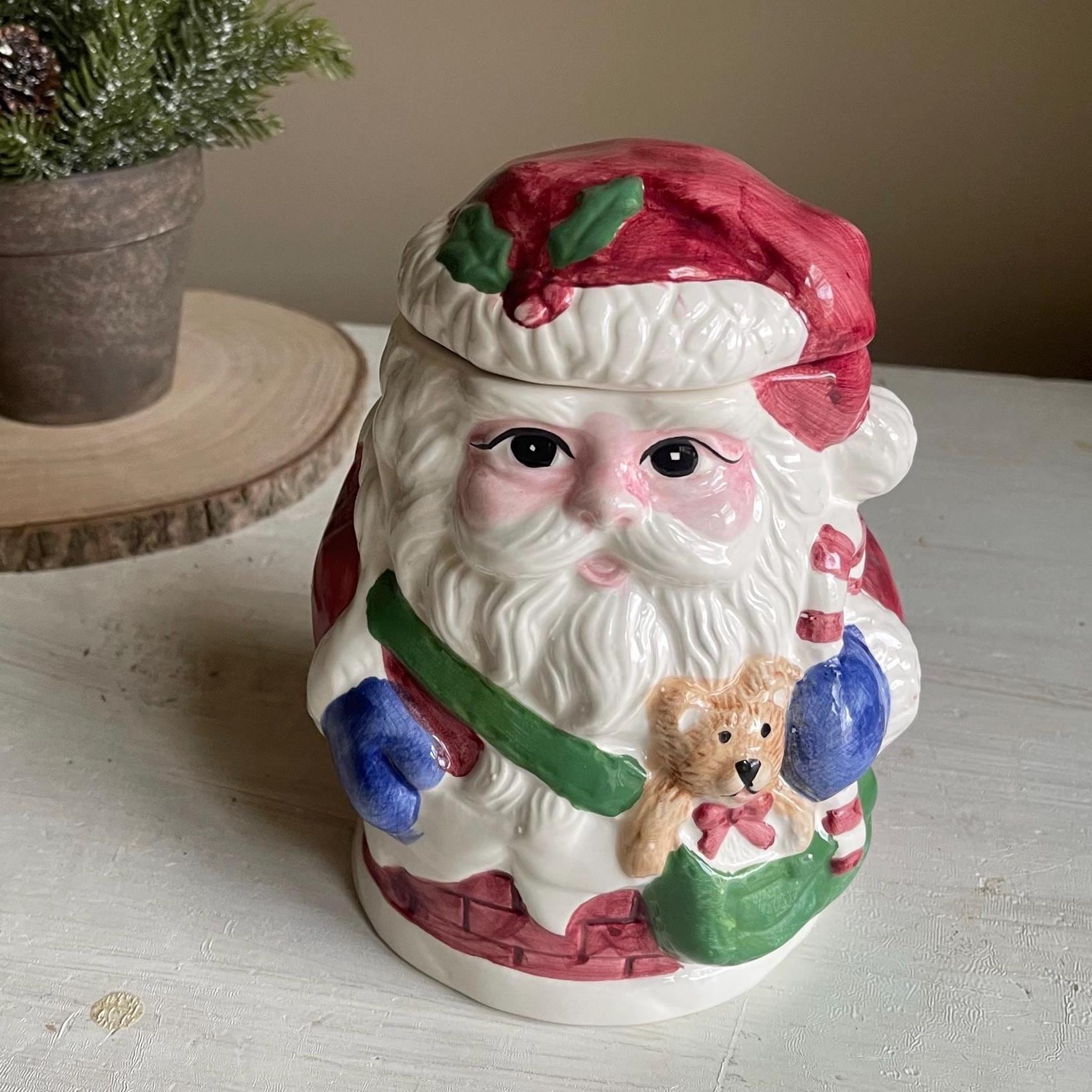 Old 2024 World Santa Claus Cookie Jar 12